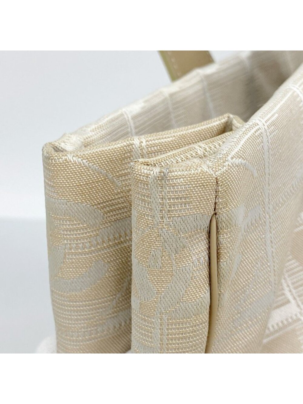 Chanel Tote New Travel Nylon Beige Silver - Picture 8 of 10